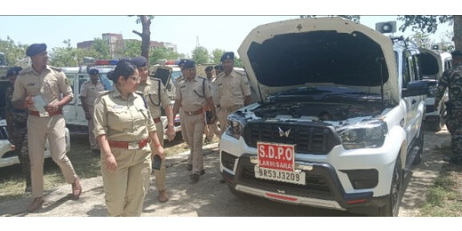 पुलिस केंद्र में वाहन परेड का निरीक्षण, उत्कृष्ट प्रदर्शन करने वाले चालक सम्मानित 